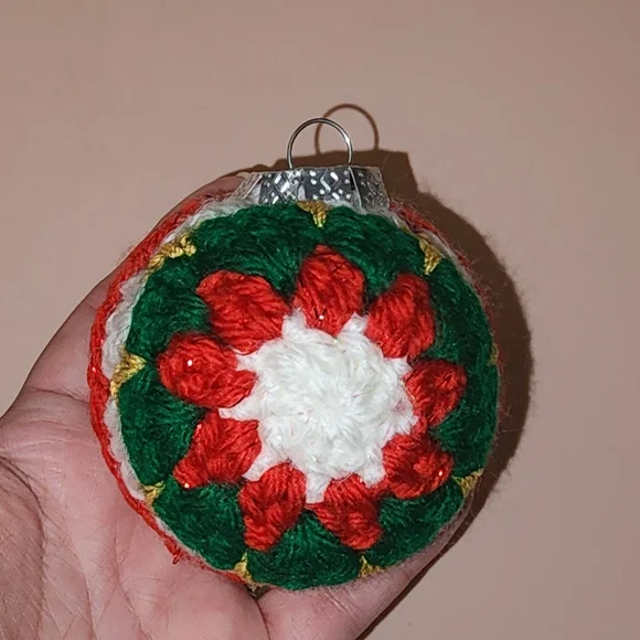 5 Set Of Ornaments - Picture 3 of 3